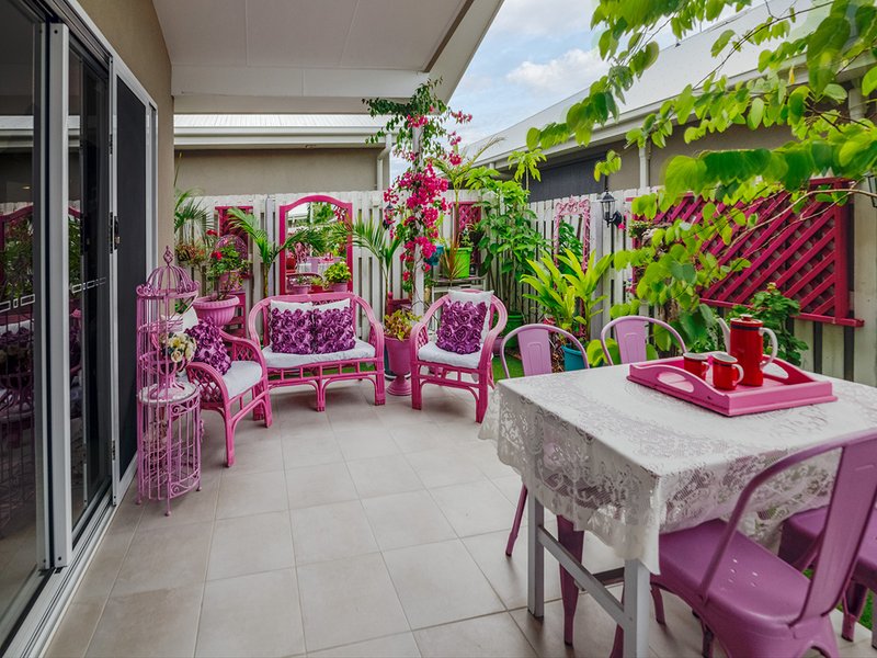 Photo - 8 Gull Way, Urangan QLD 4655 - Image 13