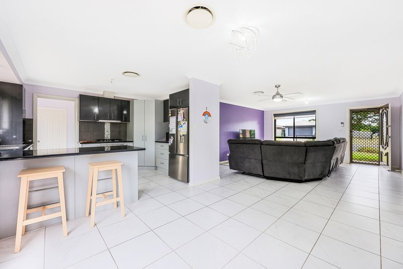 Photo - 8 Gungurru Close, Tamworth NSW 2340 - Image 3