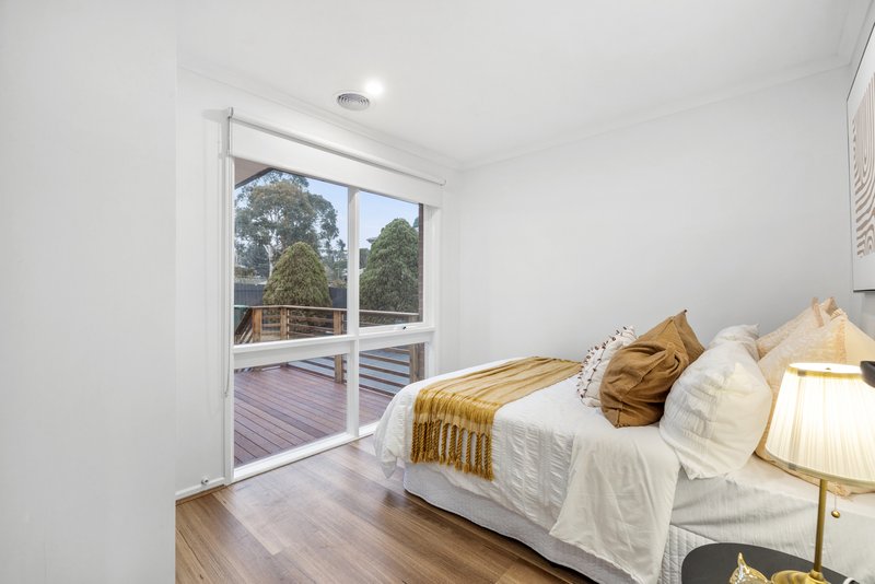Photo - 8 Haileybury Court, Wantirna VIC 3152 - Image 12