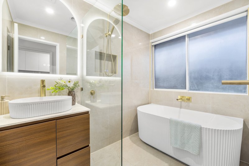 Photo - 8 Haileybury Court, Wantirna VIC 3152 - Image 13