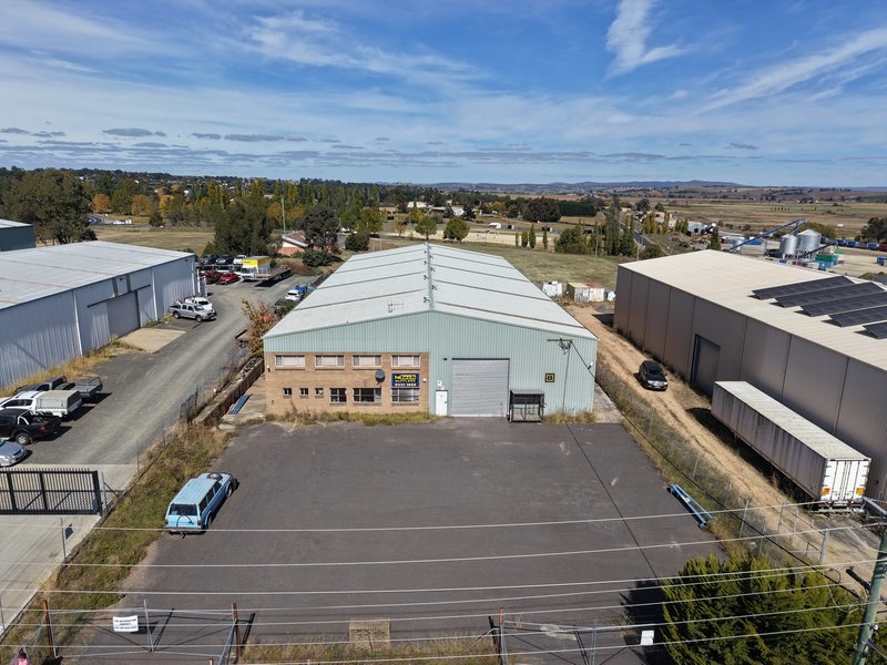 Photo - 8 Hampden Park Road, Kelso NSW 2795 - Image 1