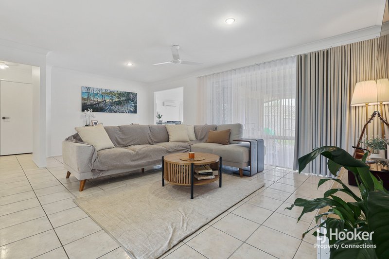 Photo - 8 Handel Court, Eatons Hill QLD 4037 - Image 3