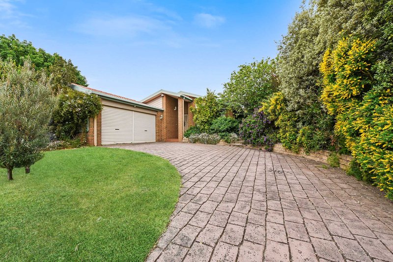 8 Hansen Court, Narre Warren VIC 3805