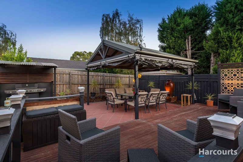 Photo - 8 Happy Valley Court, Rowville VIC 3178 - Image 6