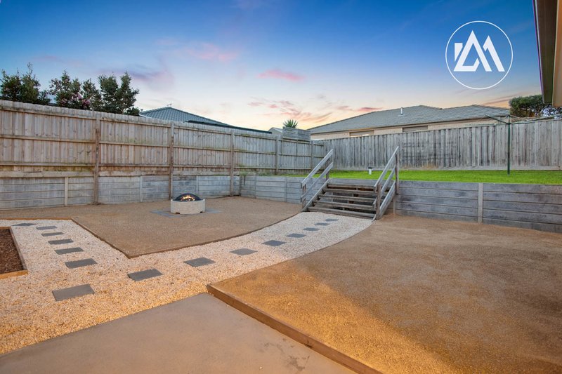 Photo - 8 Harmsworth Avenue, Langwarrin VIC 3910 - Image 15