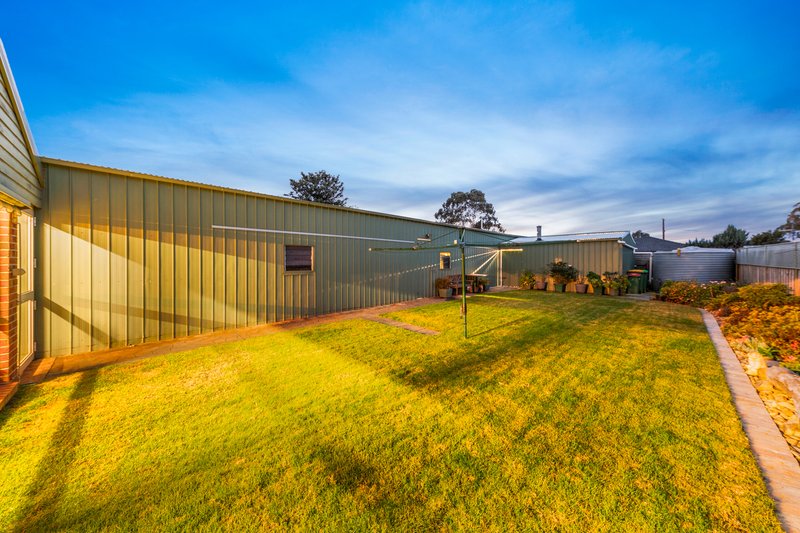 Photo - 8 Harness Place, Pakenham VIC 3810 - Image 22