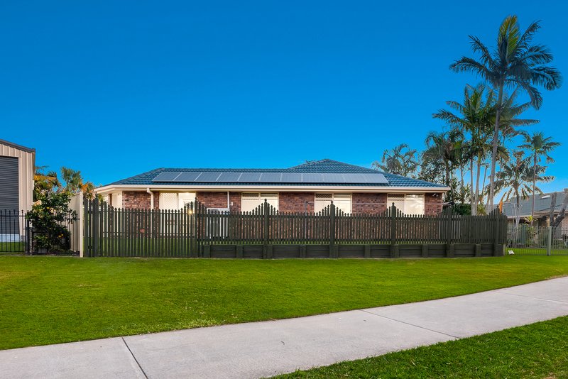 Photo - 8 Harold Court, Rothwell QLD 4022 - Image 26