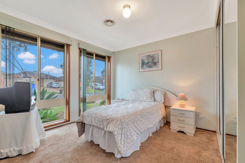 Photo - 8 Harrier Avenue, Green Valley NSW 2168 - Image 10