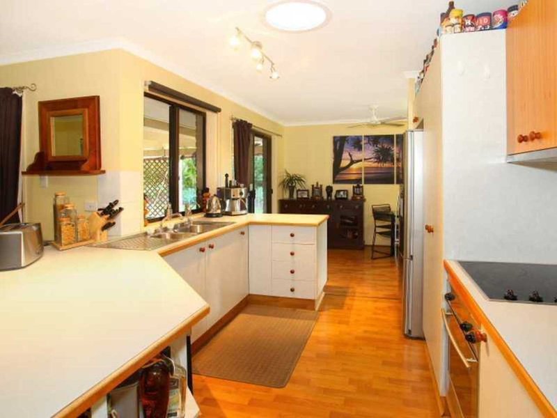 Photo - 8 Harrison Ct , Mudgeeraba QLD 4213 - Image 6