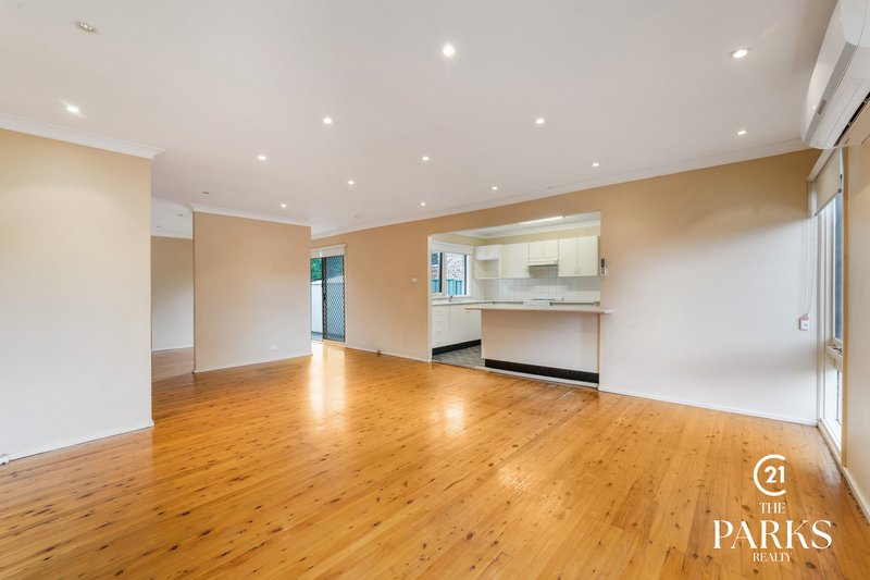 Photo - 8 Harrod Street, Prospect NSW 2148 - Image 3