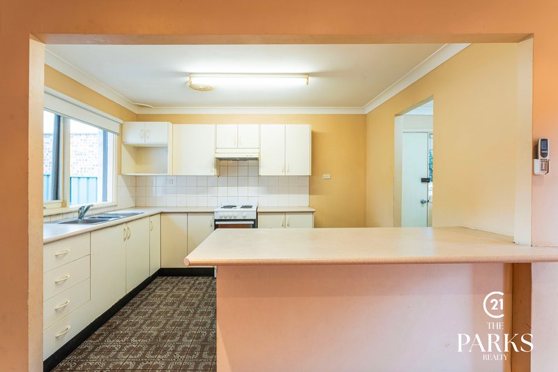 Photo - 8 Harrod Street, Prospect NSW 2148 - Image 4