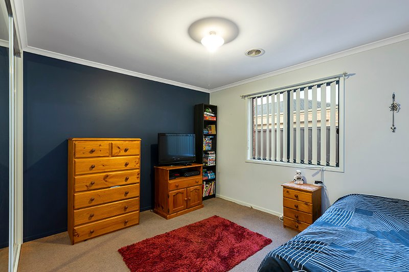 Photo - 8 Harrow Place, Truganina VIC 3029 - Image 11