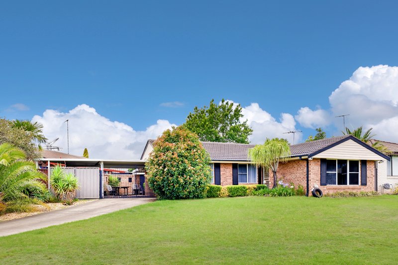 8 Hartog Drive, Werrington County NSW 2747