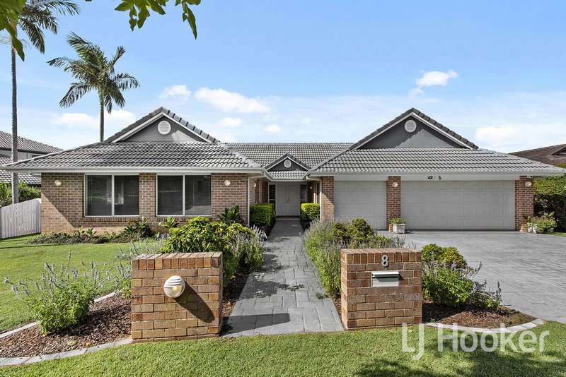 8 Hatherton Crescent, Carindale QLD 4152