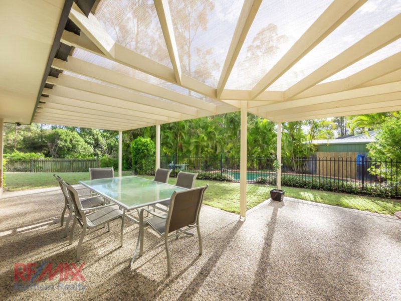 Photo - 8 Havenwood Ct , Albany Creek QLD 4035 - Image 2