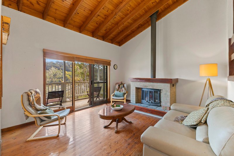 Photo - 8 Hawkesbury Crescent, Brooklyn NSW 2083 - Image 4