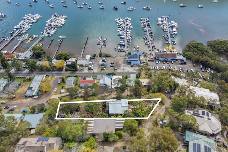 Photo - 8 Hawkesbury Crescent, Brooklyn NSW 2083 - Image 16