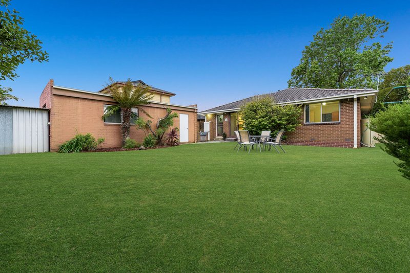 Photo - 8 Hawkins Court, Keysborough VIC 3173 - Image 9