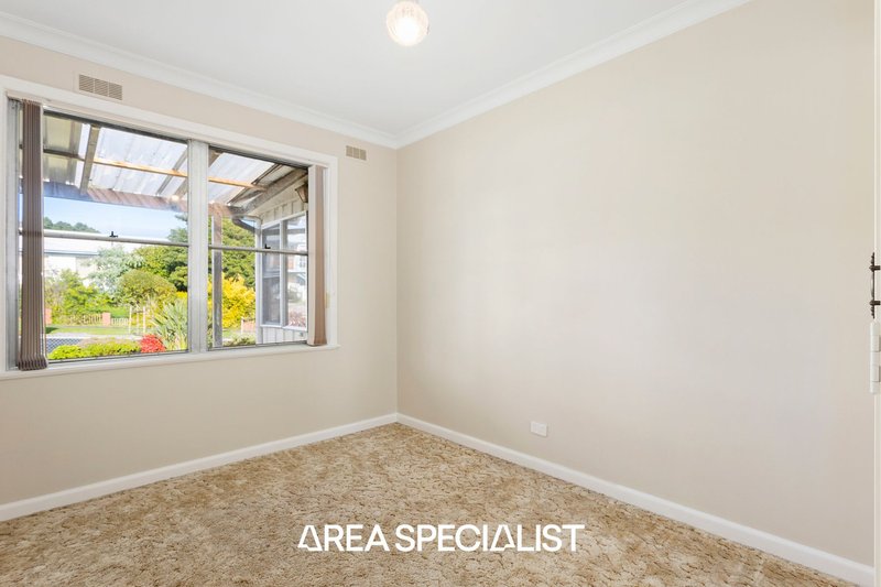 Photo - 8 Hawkins Street, Korumburra VIC 3950 - Image 11