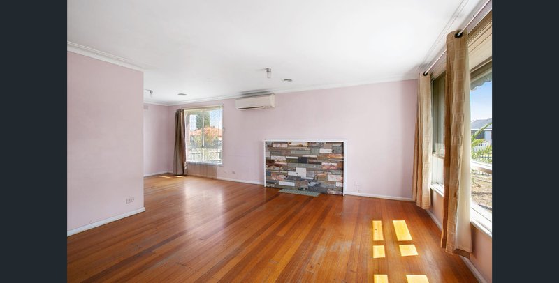 Photo - 8 Hazel Avenue, Thomastown VIC 3074 - Image 3