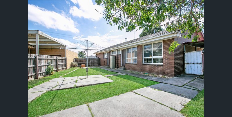 Photo - 8 Hazel Avenue, Thomastown VIC 3074 - Image 4