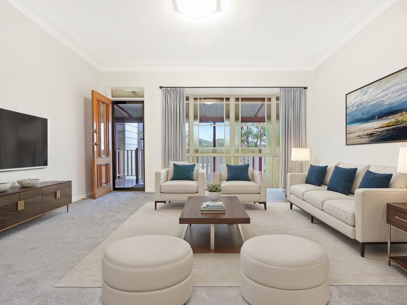 Photo - 8 Helicia Ave , Figtree NSW 2525 - Image 2