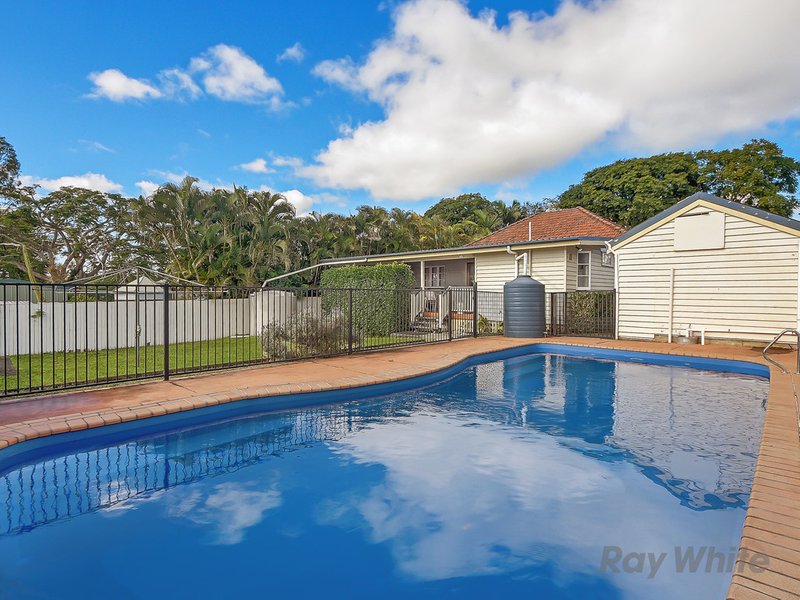 Photo - 8 Hellen Street, Bald Hills QLD 4036 - Image 2