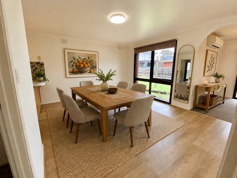 Photo - 8 Hendon Court, Clarinda VIC 3169 - Image 3