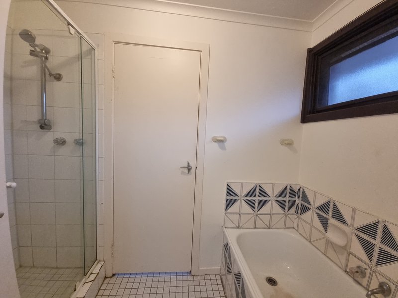 Photo - 8 Hendon Court, Clarinda VIC 3169 - Image 6