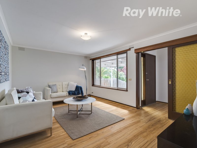 8 Henry Court, Epping VIC 3076