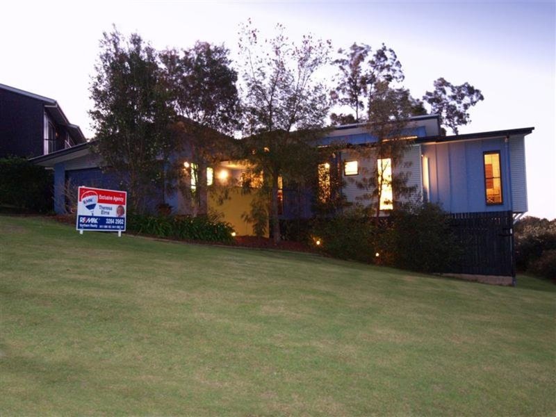 8 Heron Close, Cashmere QLD 4500