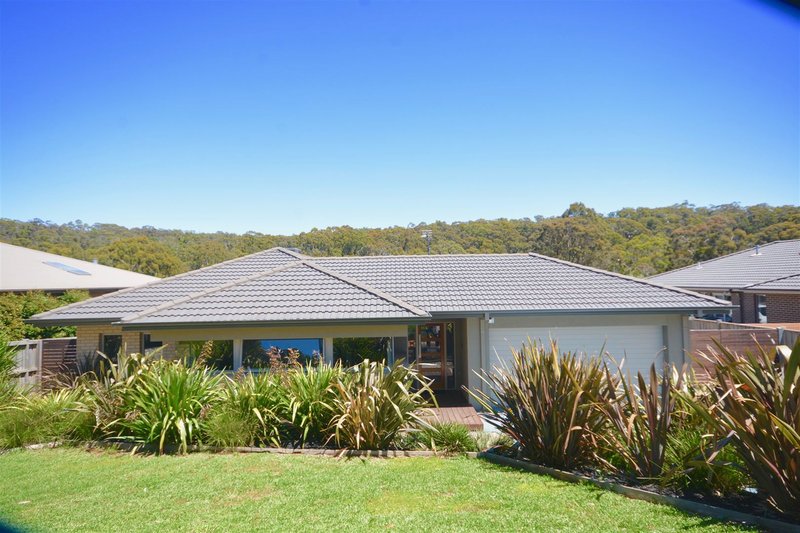 8 Heron Ridge, Brown Hill VIC 3350