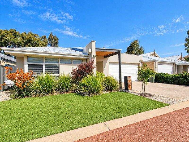 Photo - 8 Hewitt Link, Harrisdale WA 6112 - Image 1