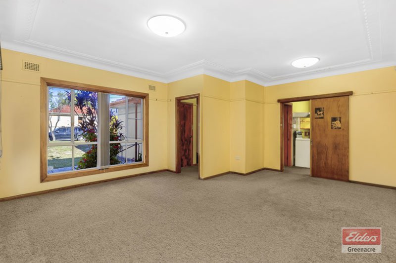 Photo - 8 Hewitt Street, Greenacre NSW 2190 - Image 2