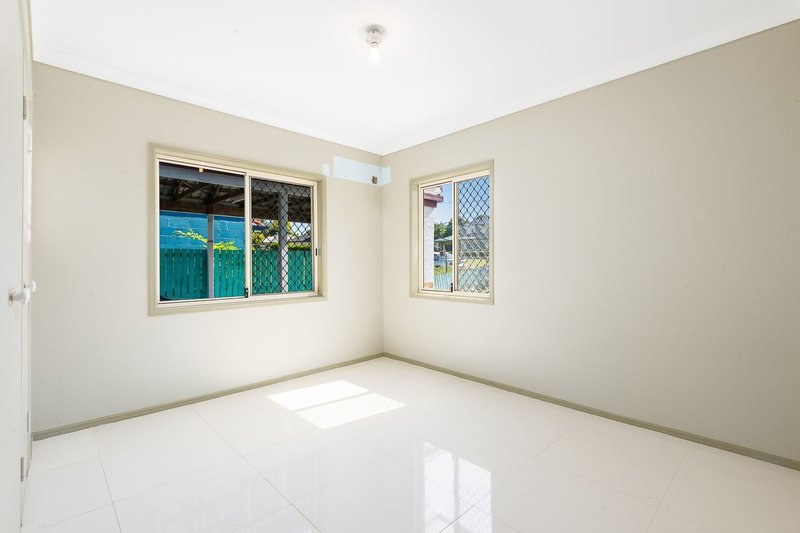 Photo - 8 Hickory Street, Inala QLD 4077 - Image 8