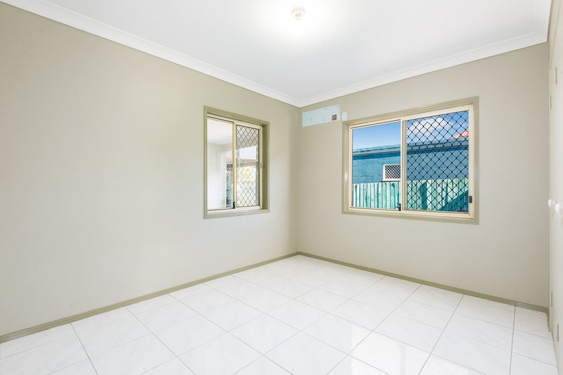 Photo - 8 Hickory Street, Inala QLD 4077 - Image 9