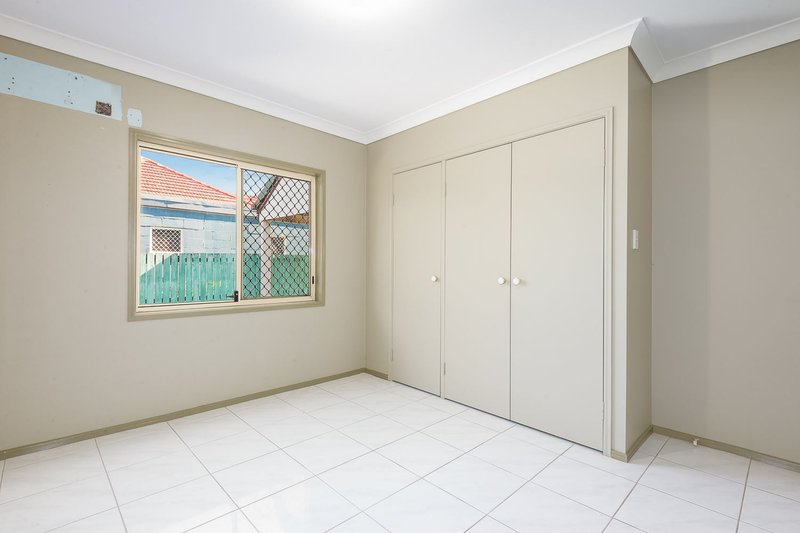 Photo - 8 Hickory Street, Inala QLD 4077 - Image 10