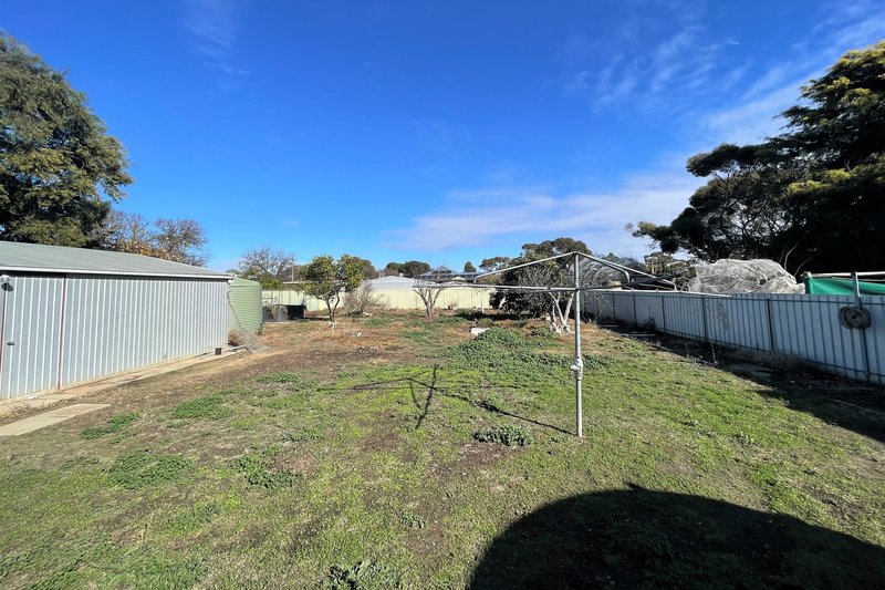 Photo - 8 High Street, Coonalpyn SA 5265 - Image 17