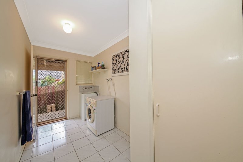 Photo - 8 Highfield Crescent, Strathpine QLD 4500 - Image 22