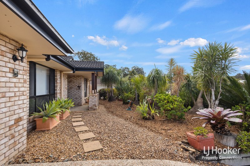 Photo - 8 Highgrove Court, Kurwongbah QLD 4503 - Image 2