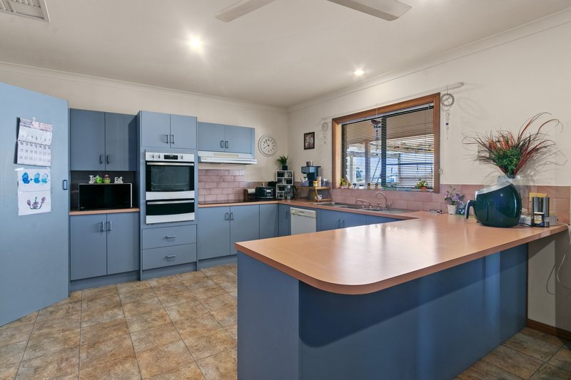 Photo - 8 Highview Grove, Moonta Bay SA 5558 - Image 5