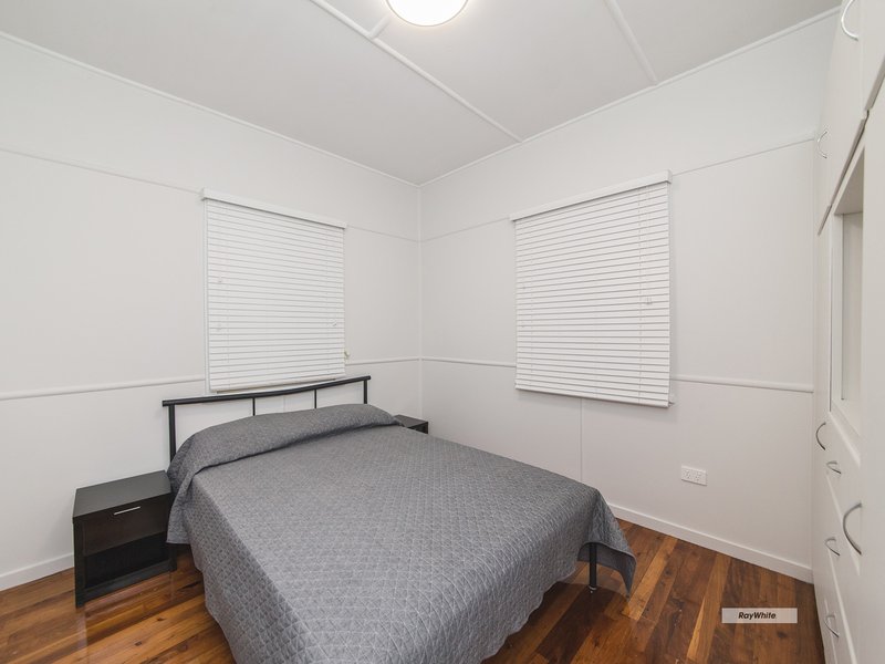 Photo - 8 Highway Street, Park Avenue QLD 4701 - Image 14