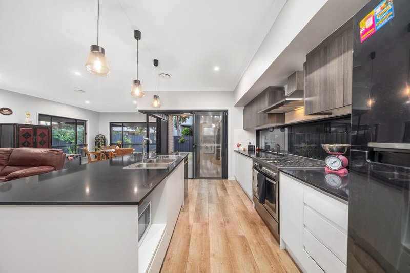 Photo - 8 Higlett Street, Scarborough QLD 4020 - Image 6