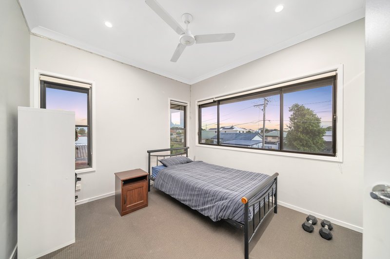 Photo - 8 Higlett Street, Scarborough QLD 4020 - Image 26