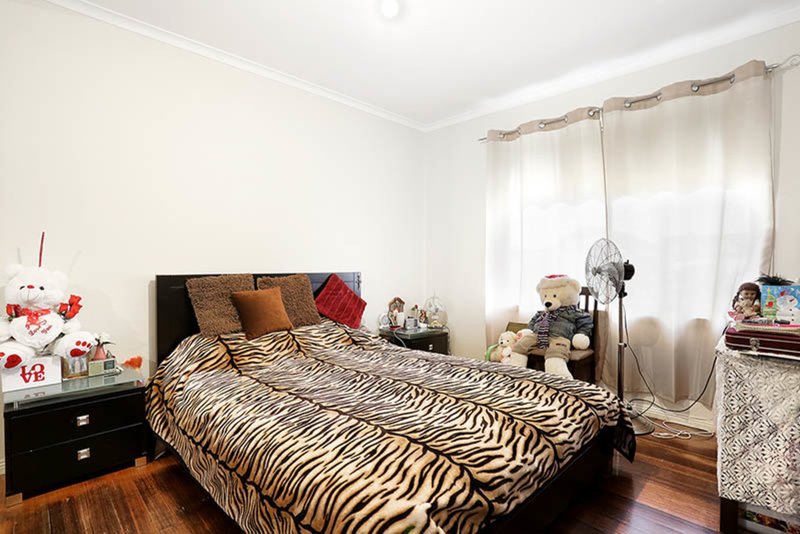 Photo - 8 Hilgay Street, Coolaroo VIC 3048 - Image 4