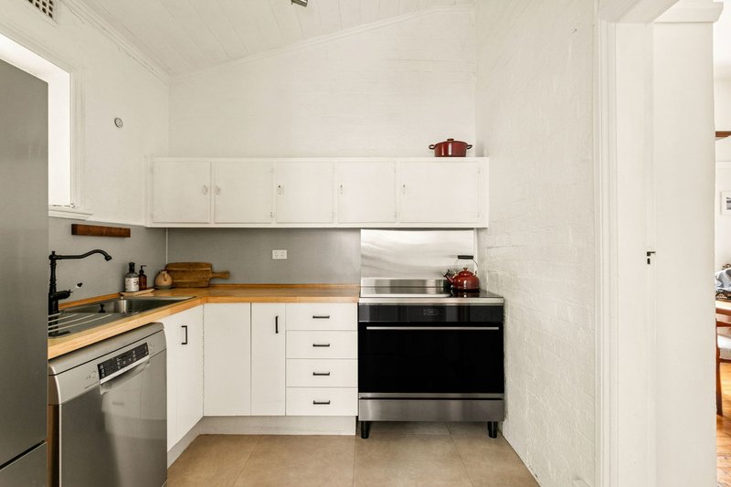 Photo - 8 Hillcot Street, Hurlstone Park NSW 2193 - Image 4