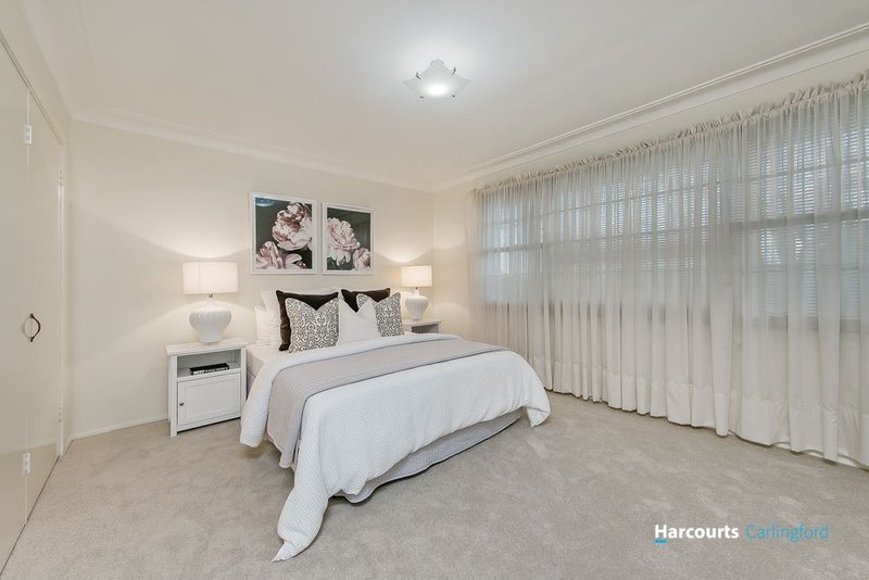 Photo - 8 Hillside Place, West Pennant Hills NSW 2125 - Image 8