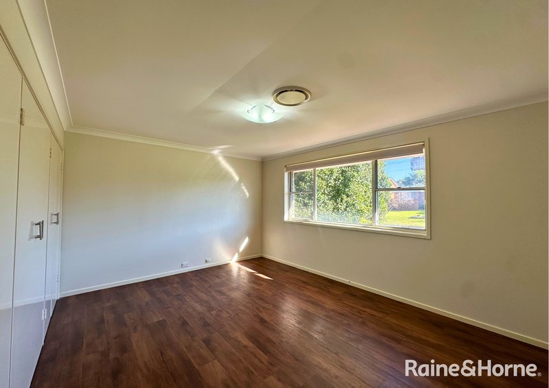 Photo - 8 Hockey Street, Nowra NSW 2541 - Image 5