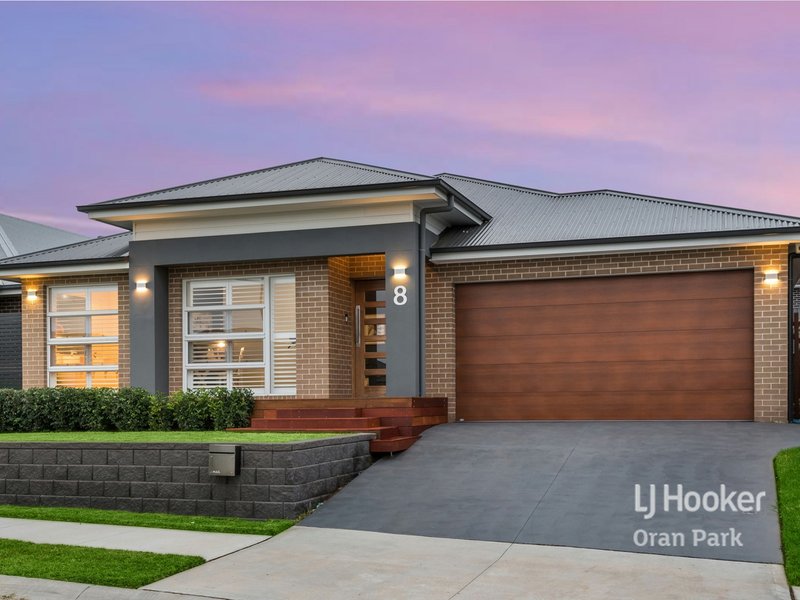 8 Holdsworth Street, Oran Park NSW 2570