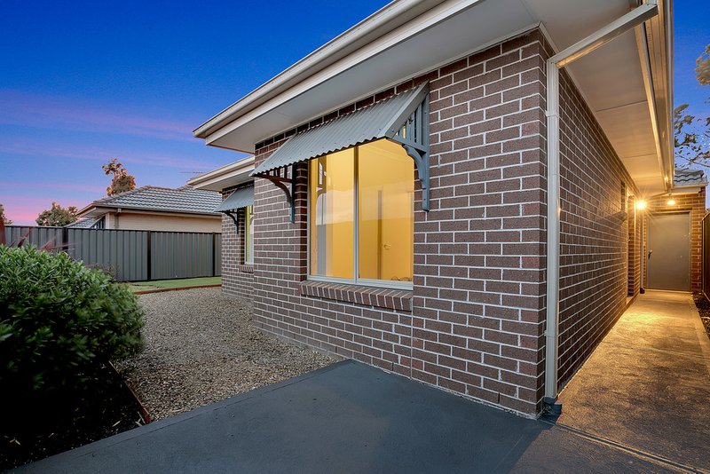 Photo - 8 Hollows Court, Craigieburn VIC 3064 - Image 21